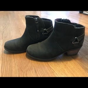 Teva boots